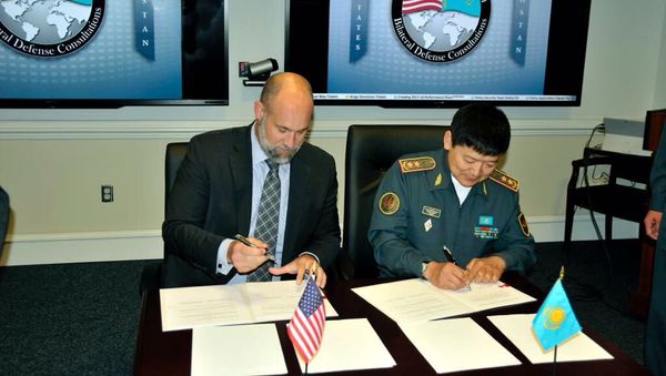 US-Kazakh military cooperation - Sputnik International