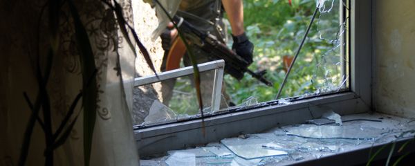 A residential building in Kirovsk, Lugansk Region, damaged by shelling A residential building in Kirovsk, Lugansk Region, damaged by shelling - Sputnik International