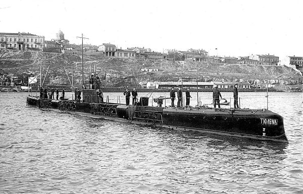 Submarine Tyulen' at Sevastopol, autumn 1915 Submarine Tyulen' at Sevastopol, autumn 1915 - Sputnik International