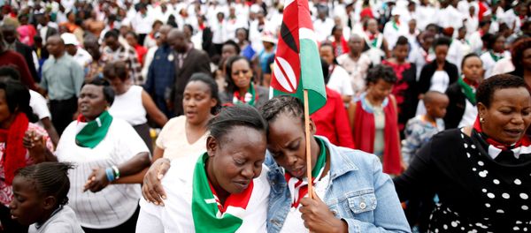 Kenyans pray during a rally calling for peace ahead of Kenya's August 8 election in Nairobi, Kenya July 30, 2017. - Sputnik International