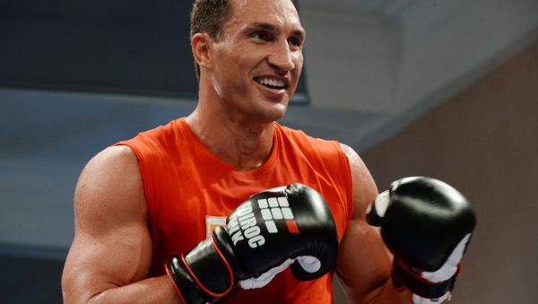 Ukrainian boxer Wladimir Klitschko training before a fight with Russian boxer Alexander Povetkin. (File) - Sputnik International