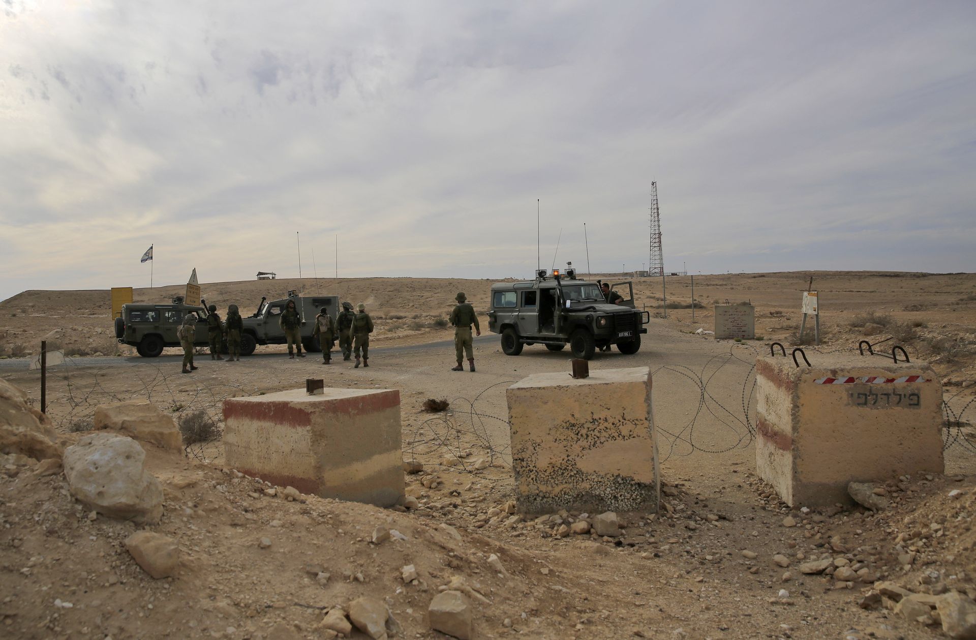 Israeli Forces Thwart Another Drug Smuggling Attempt on Egyptian Border, Reports Suggest - Sputnik International, 1920, 02.04.2021