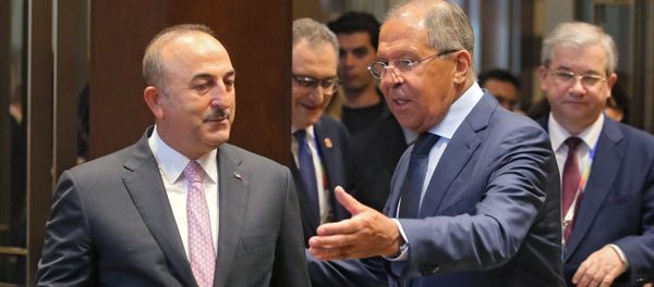 From right: Russian Foreign Minister Sergei Lavrov meets with Turkish Foreign Minister Mevlut Cavusoglu - Sputnik International