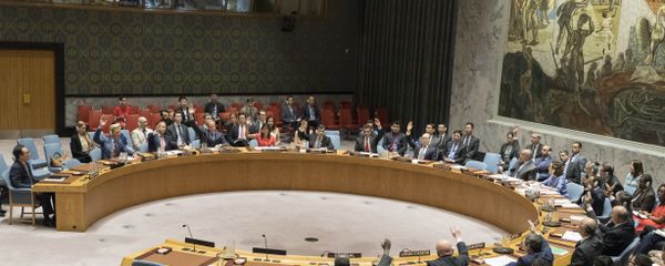 The United Nations Security Council votes on a new sanctions resolution that would increase economic pressure on North Korea to return to negotiations on its missile program, Saturday, Aug. 5, 2017 at U.N. headquarters - Sputnik International