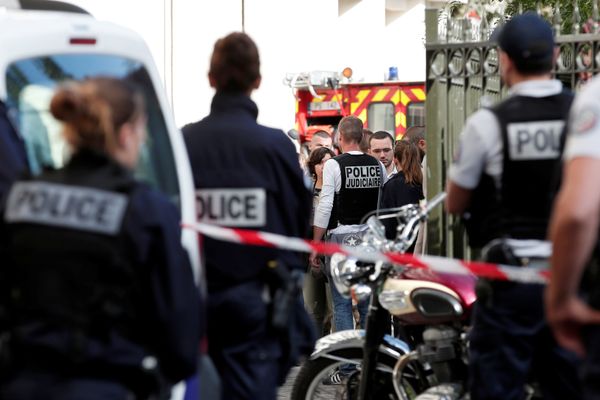 Police work near the scene where French soliders were hit and injured by a vehicle in the western Paris suburb of Levallois-Perret, France, August 9, 2017. - Sputnik International