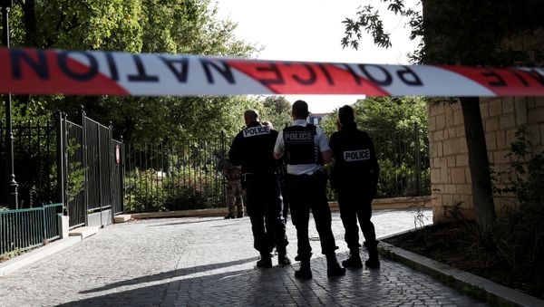 Police secure a street near the scene where French soliders were hit and injured by a vehicle in the western Paris suburb of Levallois-Perret, France, August 9, 2017 Police secure a street near the scene where French soliders were hit and injured by a vehicle in the western Paris suburb of Levallois-Perret, France, August 9, 2017 - Sputnik International