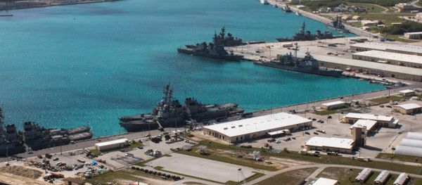 Navy vessels are moored in port at the U.S. Naval Base Guam at Apra Harbor, Guam March 5, 2016 Navy vessels are moored in port at the U.S. Naval Base Guam at Apra Harbor, Guam March 5, 2016 - Sputnik International