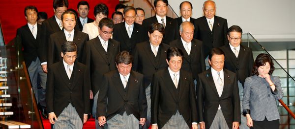 Japan's Prime Minister Shinzo Abe (front C) leads his cabinet ministers as they attend a photo session at Abe's official residence in Tokyo, Japan, August 3, 2017 Japan's Prime Minister Shinzo Abe (front C) leads his cabinet ministers as they attend a photo session at Abe's official residence in Tokyo, Japan, August 3, 2017 - Sputnik International