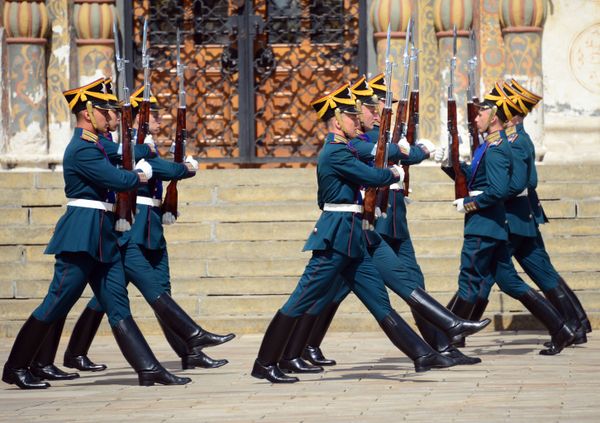 Russian Presidential Regiment's Performance at Kremlin's Walls Russian Presidential Regiment's Performance at Kremlin's Walls - Sputnik International