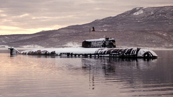 Russian Oscar-class nuclear submarine leaves a harbor on Russia 's Kamchatka peninsula. (File) - Sputnik International