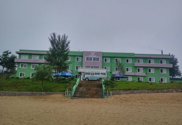 Hotel Golden Coast - Sputnik International