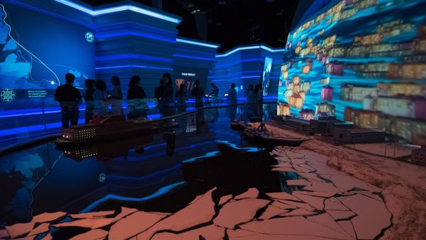 Visitors to the Expo 2017 specialized international exhibition in Astana - Sputnik International