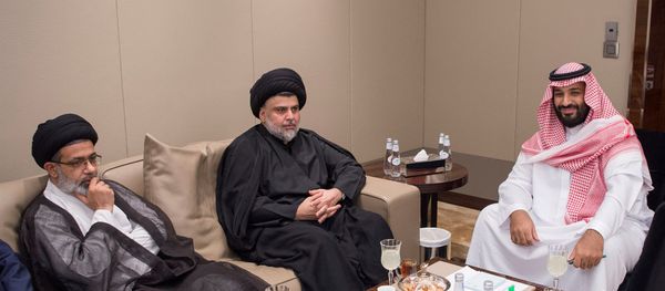 Saudi Crown Prince Mohammed bin Salman meets with Iraqi Shi'ite leader Muqtada al-Sadr in Jeddah, Saudi Arabia July 30, 2017 - Sputnik International