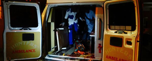 An injured victim of a female suicide bomber arrives in an ambulance for medical attention at a Maiduguri hospital in northeast Nigeria on August 15, 2017 - Sputnik International