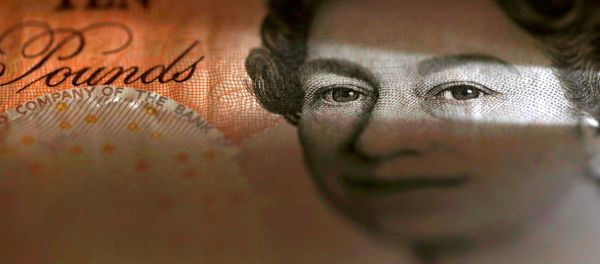 An English ten Pound note is seen in an illustration taken March 16, 2016 - Sputnik International