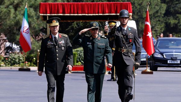 Turkish Chief of Staff General Hulusi Akar and his Iranian counterpart Major General Mohammad Baqeri review the guards of honour during a welcoming ceremony in Ankara, Turkey, August 15, 2017 Turkish Chief of Staff General Hulusi Akar and his Iranian counterpart Major General Mohammad Baqeri review the guards of honour during a welcoming ceremony in Ankara, Turkey, August 15, 2017 - Sputnik International