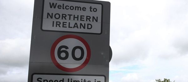 This is a June 15, 2016 file photo of of traffic crossing the border between the Republic of Ireland and Northern Ireland in the village of Bridgend, Co Donegal Ireland - Sputnik International