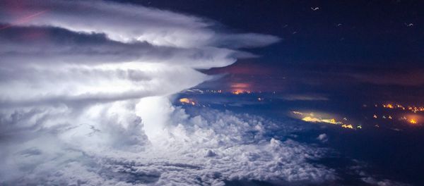 Storm Portraits - Sputnik International
