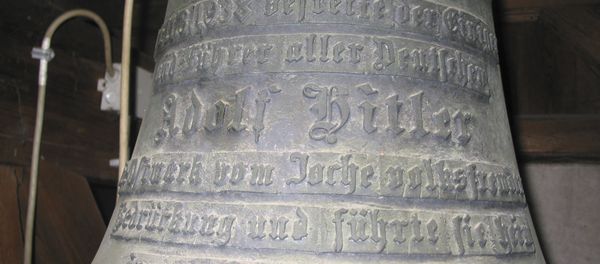 Bell with Adolf Hitler's name on it in the castle of Wolfpassing, Austria. (File) Bell with Adolf Hitler's name on it in the castle of Wolfpassing, Austria. (File) - Sputnik International