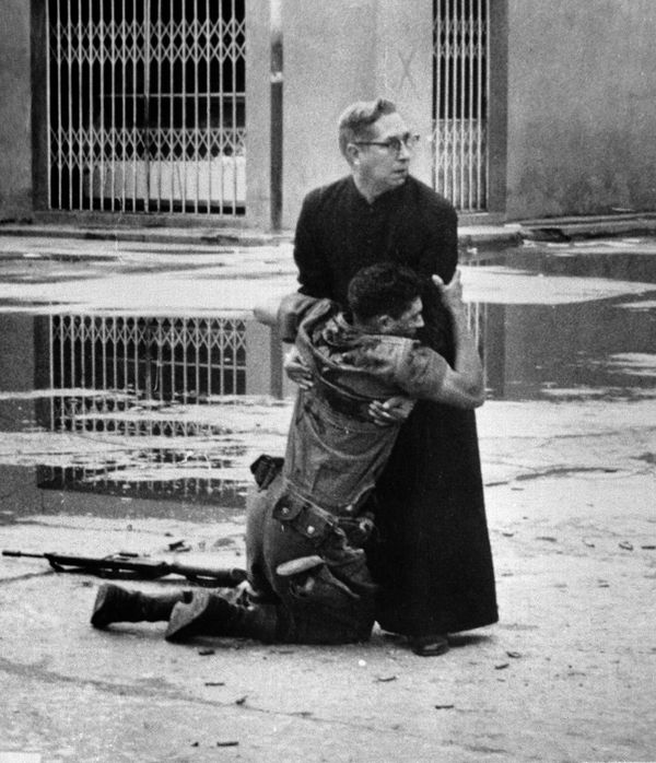 Victory Banner Over Reichstag, Marilyn and Nessi: Most Famous Photos of All Time - Sputnik International
