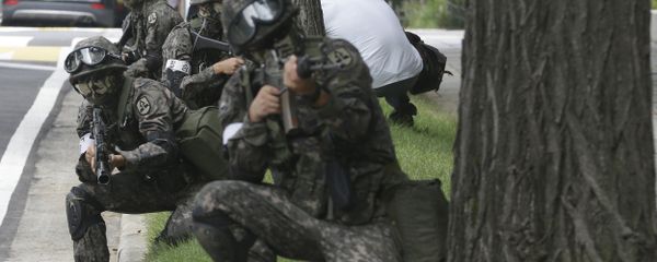 South Korean army soldiers conduct an anti-terror drill as part of Ulchi Freedom Guardian exercise, at the National Assembly in Seoul, South Korea South Korean army soldiers conduct an anti-terror drill as part of Ulchi Freedom Guardian exercise, at the National Assembly in Seoul, South Korea - Sputnik International