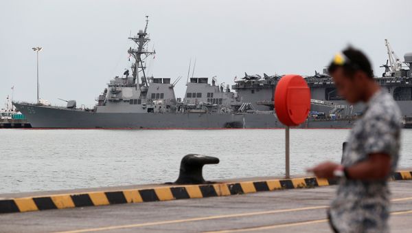 The damaged USS John McCain and the USS America are docked at Changi Naval Base in Singapore August 22, 2017 The damaged USS John McCain and the USS America are docked at Changi Naval Base in Singapore August 22, 2017 - Sputnik International