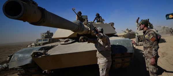 Shi'ite Popular Mobilization Forces (PMF) with Iraqi army are seen on the outskirts of Tal afar, Iraq, August 20, 2017 Shi'ite Popular Mobilization Forces (PMF) with Iraqi army are seen on the outskirts of Tal afar, Iraq, August 20, 2017 - Sputnik International