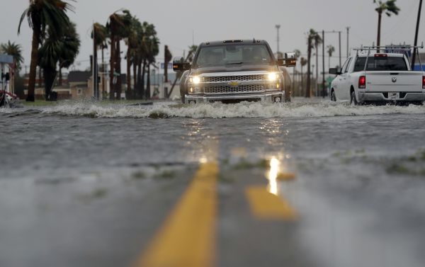 A truck drives moves through flood waters left behind by Hurricane Harvey, Saturday, Aug. 26, 2017, in Aransas Pass, Texas. A truck drives moves through flood waters left behind by Hurricane Harvey, Saturday, Aug. 26, 2017, in Aransas Pass, Texas. - Sputnik International