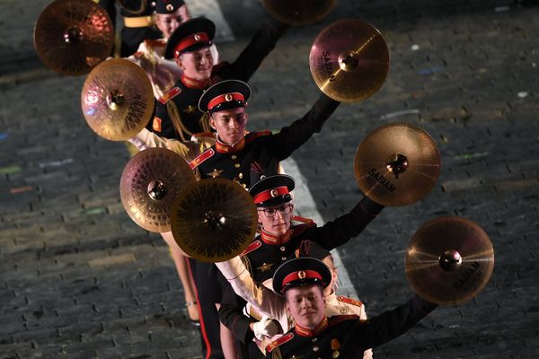 Musicians from the Valery Khalilov Moscow Suvorov Military Music College perform at the solemn opening ceremony for the 10th Spasskaya Tower international military music festival in Moscow - Sputnik International