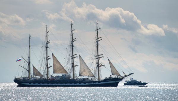 Kruzenshtern sailing ship during the Parade of Sail of the participants in the race from Sochi to Varna of the SCF Black Sea Tall Ships Regatta 2016. - Sputnik International