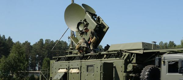 Electronic warfare units of the Central Military District during a special tactical drill at Sverdlovsky base. File photo - Sputnik International