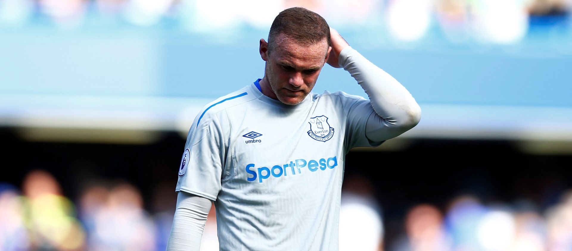 Football Soccer - Premier League - Chelsea vs Everton - London, Britain - August 27, 2017 Everton's Wayne Rooney looks dejected after the match Football Soccer - Premier League - Chelsea vs Everton - London, Britain - August 27, 2017 Everton's Wayne Rooney looks dejected after the match - Sputnik International, 1920, 07.01.2019