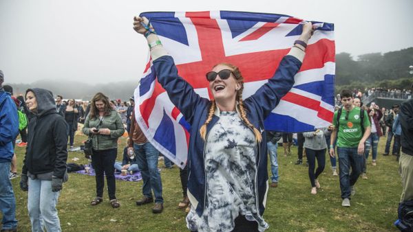 Girl holding the Union Jack - Sputnik International