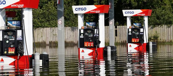 A flooded Citgo gas station is pictured as a result of Tropical Storm Harvey in Port Arthur, Texas, U.S., August 31, 2017 - Sputnik International