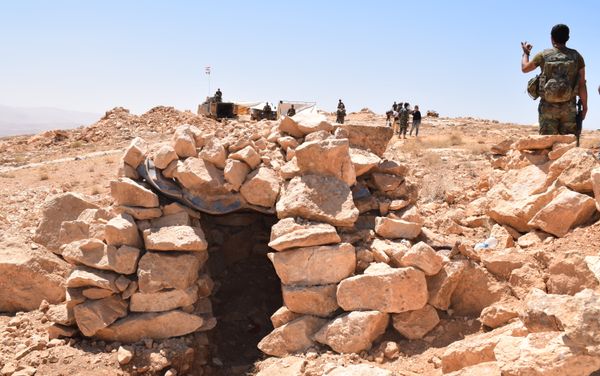 Lebanese Army forces at the border between Lebanon and Syria Lebanese Army forces at the border between Lebanon and Syria - Sputnik International