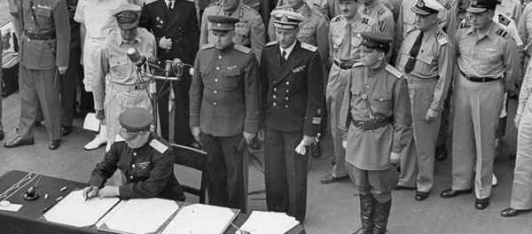 Soviet officers join the Allies onboard the USS Missouri for the signing of Japan's surrender, September 2, 1945 Soviet officers join the Allies onboard the USS Missouri for the signing of Japan's surrender, September 2, 1945 - Sputnik International