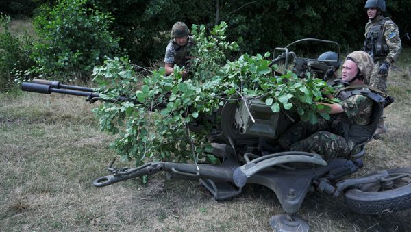 Personnel of the fast response border control unit of the Ukrainian Armed Forces during tactical maneuvers in the Lviv Region - Sputnik International