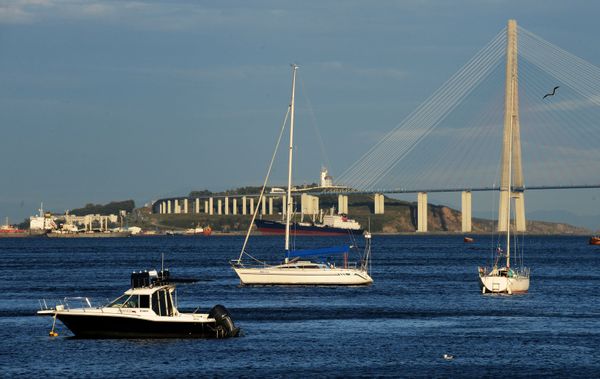 Russia's Vladivostok: Pacific Fleet Port and Maritime Resort on Border With N Korea - Sputnik International