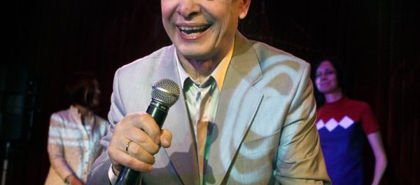 Singer Eduard Khil live in concert at 16 Tons Club, Moscow, 2010 Singer Eduard Khil live in concert at 16 Tons Club, Moscow, 2010 - Sputnik International