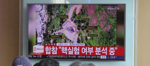People watch a TV news reporting about a possible nuclear test conducted by North Korea ,at the Seoul Railway station in Seoul, South Korea, Sunday, Sept. 3, 2017 People watch a TV news reporting about a possible nuclear test conducted by North Korea ,at the Seoul Railway station in Seoul, South Korea, Sunday, Sept. 3, 2017 - Sputnik International