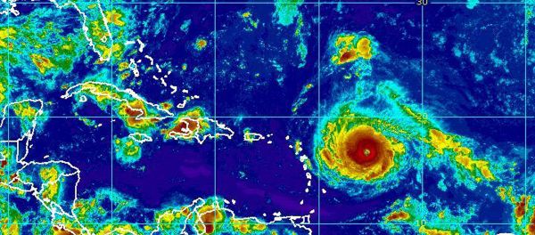 This Monday, Sept. 4, 2017, satellite image provided by the National Oceanic and Atmospheric Administration shows Hurricane Irma nearing the eastern Caribbean This Monday, Sept. 4, 2017, satellite image provided by the National Oceanic and Atmospheric Administration shows Hurricane Irma nearing the eastern Caribbean - Sputnik International