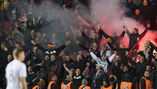 German supporters light flares during the FIFA World Cup 2018 qualification football match between Czech Republic and Germany in Prague, Czech Republic, on September 1, 2017 - Sputnik International
