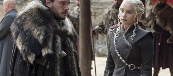 This image released by HBO shows Kit Harington, left, and Emilia Clarke on the season finale of Game of Thrones. The series set yet another audience record Sunday with its seventh-season finale. This image released by HBO shows Kit Harington, left, and Emilia Clarke on the season finale of Game of Thrones. The series set yet another audience record Sunday with its seventh-season finale. - Sputnik International