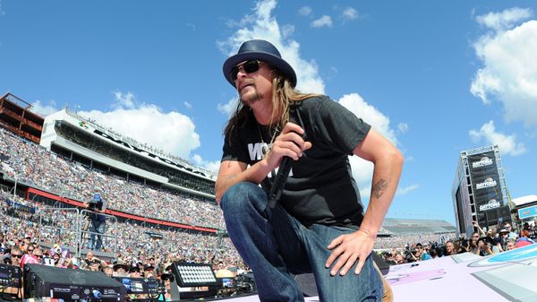 Kid Rock performs prior to the 2015 Daytona 500 on February 22, 2015 in Daytona Beach, Florida. - Sputnik International