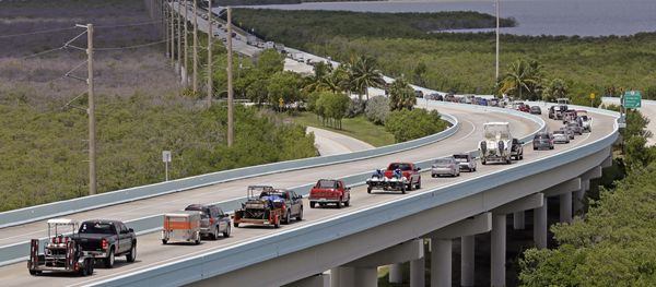 Motorists head north of Key Largo, Fla., on US 1, in anticipation of Hurricane Irma, Wednesday, Sept. 6, 2017. Motorists head north of Key Largo, Fla., on US 1, in anticipation of Hurricane Irma, Wednesday, Sept. 6, 2017. - Sputnik International