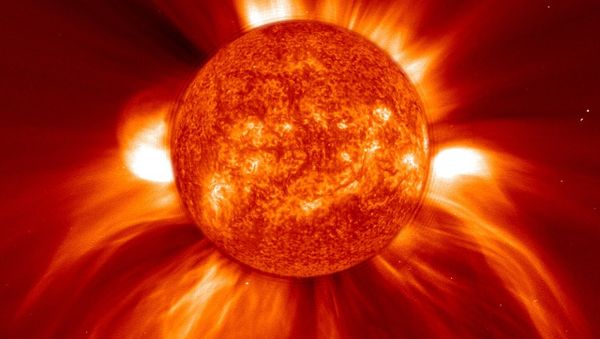 While scientists voice alarm over six recent solar flares, it is just the easy bit if compared to a mechanic contact between the star and the Earth While scientists voice alarm over six recent solar flares, it is just the easy bit if compared to a mechanic contact between the star and the Earth - Sputnik International