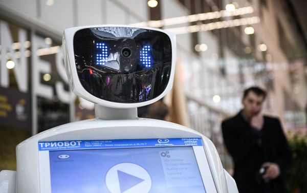 Promobot information robot at the exhibition in the framework of Open Innovations - 2016 Forum in Skolkovo Promobot information robot at the exhibition in the framework of Open Innovations - 2016 Forum in Skolkovo - Sputnik International