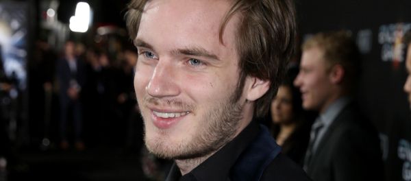 In this Oct. 28, 2013 file photo, Felix PewDiePie Kjellberg's arrives at the Los Angeles premiere of Ender's Game at TCL Chinese Theatre in Los Angeles. In this Oct. 28, 2013 file photo, Felix PewDiePie Kjellberg's arrives at the Los Angeles premiere of Ender's Game at TCL Chinese Theatre in Los Angeles. - Sputnik International