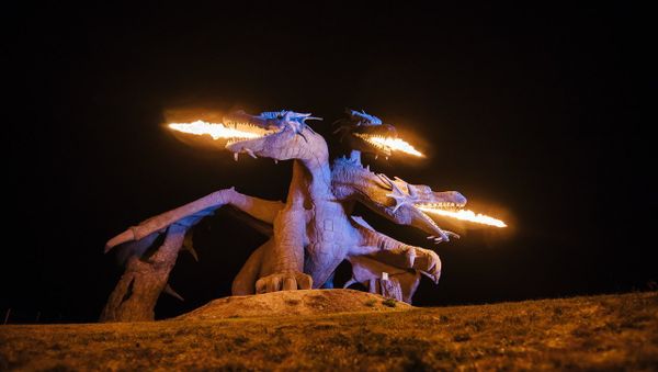 Zmey Gorynych sculpture in Lipetsk Region, Russia - Sputnik International