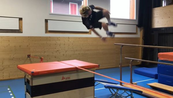 Parcour Part 2 (Road to Olympics) - Andri Ragettli - Sputnik International